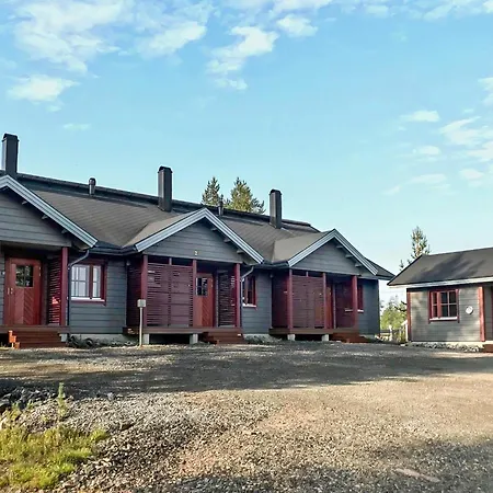 Hytoenen 3 By Interhome Äkäslompolo