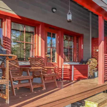 Hytoenen 3 By Interhome * Äkäslompolo